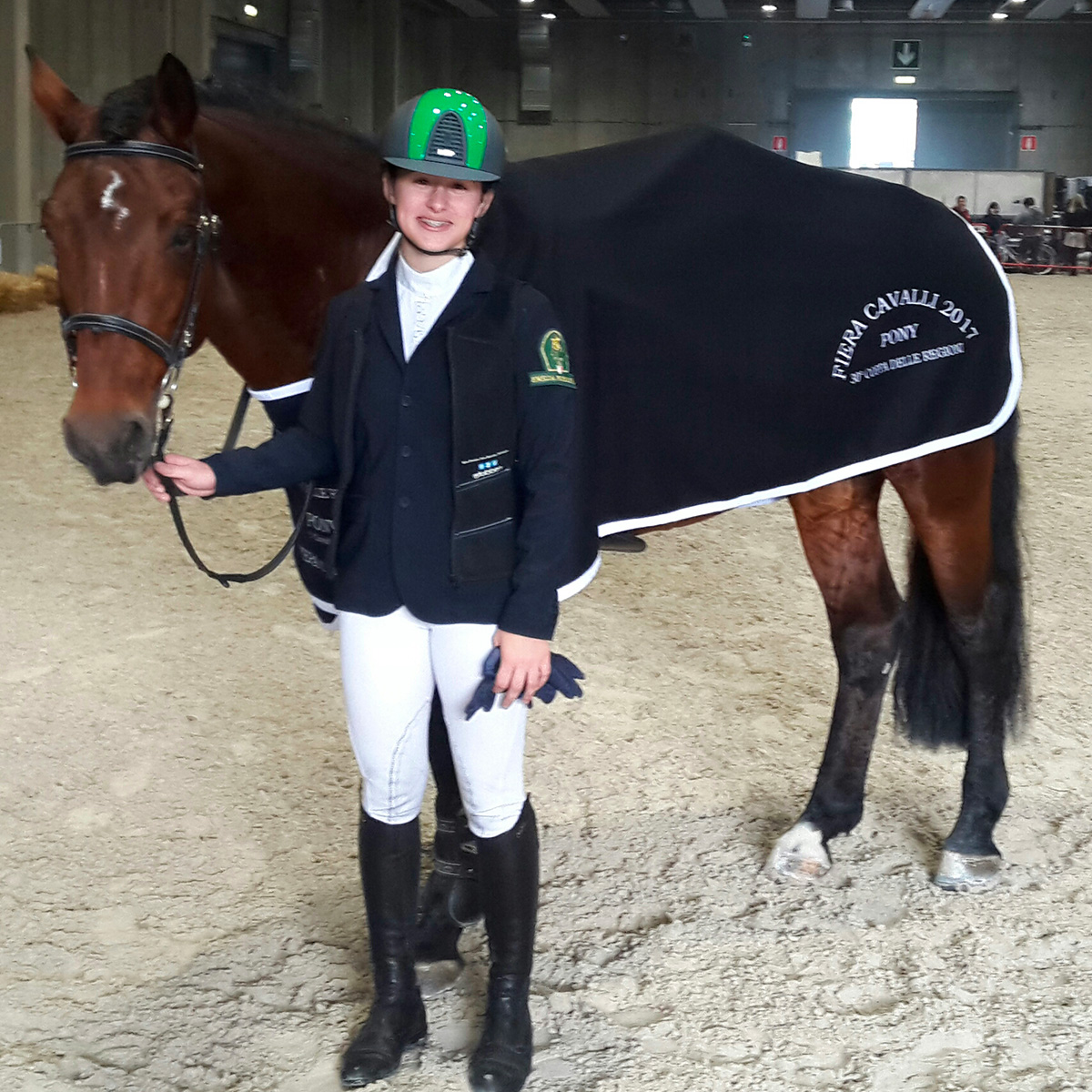 Bianca presso Fiera Cavalli - Jumping Team Il Boardo