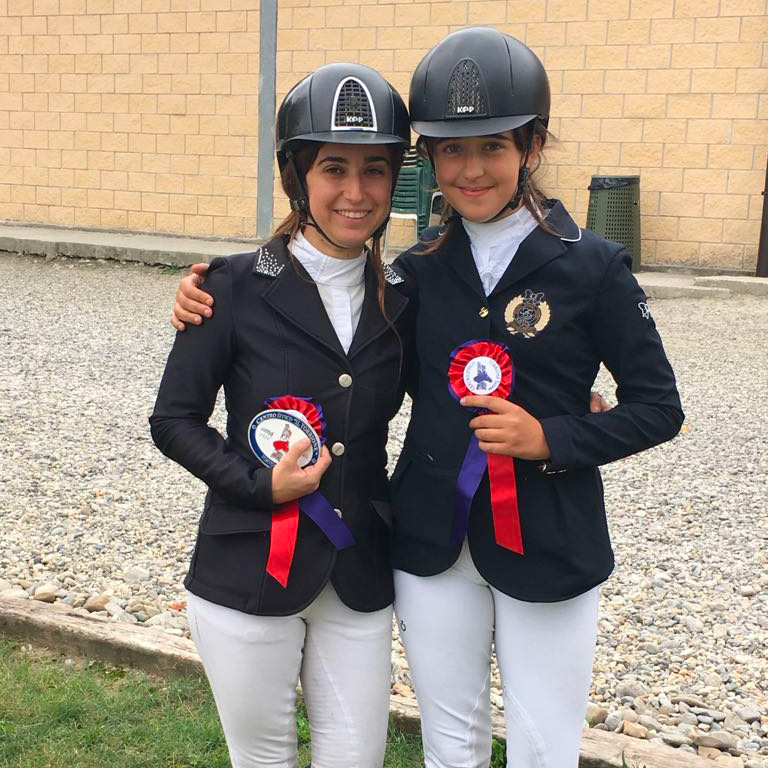 Chiara e Matilde in premiazione
 - Jumping Team Il Boardo